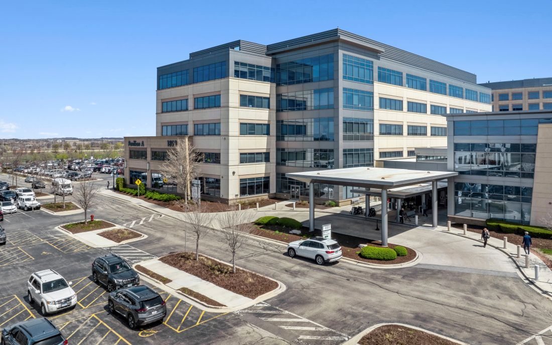 Farpoint Development, The Landes Group Acquire 175,000 SF, On-Campus, Medical Office Building in Growing Chicago Suburb