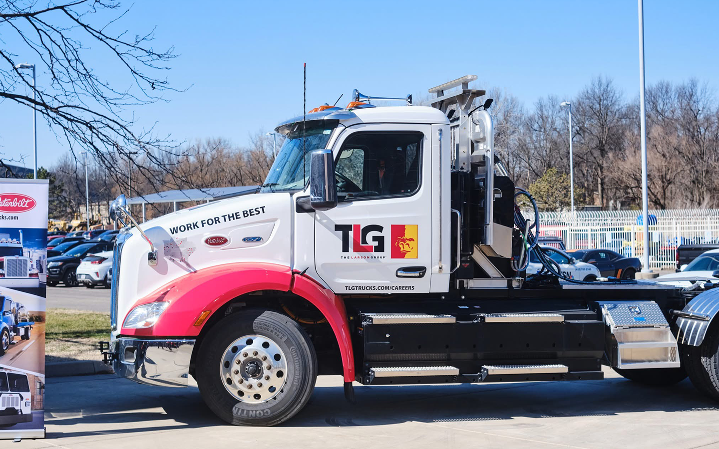 The Larson Group Donates New Peterbilt 579EV to Pittsburg State University