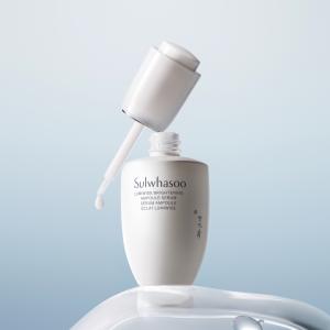 Sulwhasoo ‘Lumiwise Brightening Ampoule Serum’