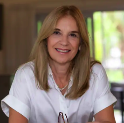 Influential Women Showcases Anita Bustos: Senior Client Advisor at OAC Capital Advisors