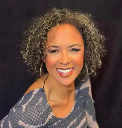 Influential Women Spotlights Davida Wright Galvin for Transformative Approach to Movement, Fitness, and Mindful Living