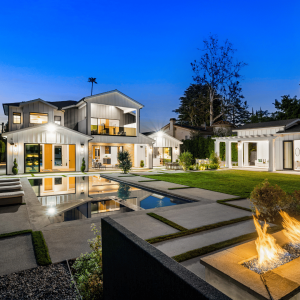 Rohto Luxury Landscaping