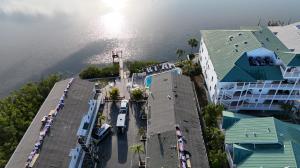 The Roofing Company has renewed its membership with the Bay Area Apartment Association (BAAA), reinforcing the company’s continued commitment to serving the multifamily housing industry across the greater Tampa Bay region Seashell Condo Roof Replacement
