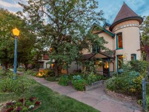 2151 Tremont Place, Denver, Colorado