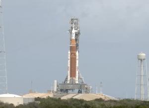 Artemis 2 SLS rocket fueling on April 1