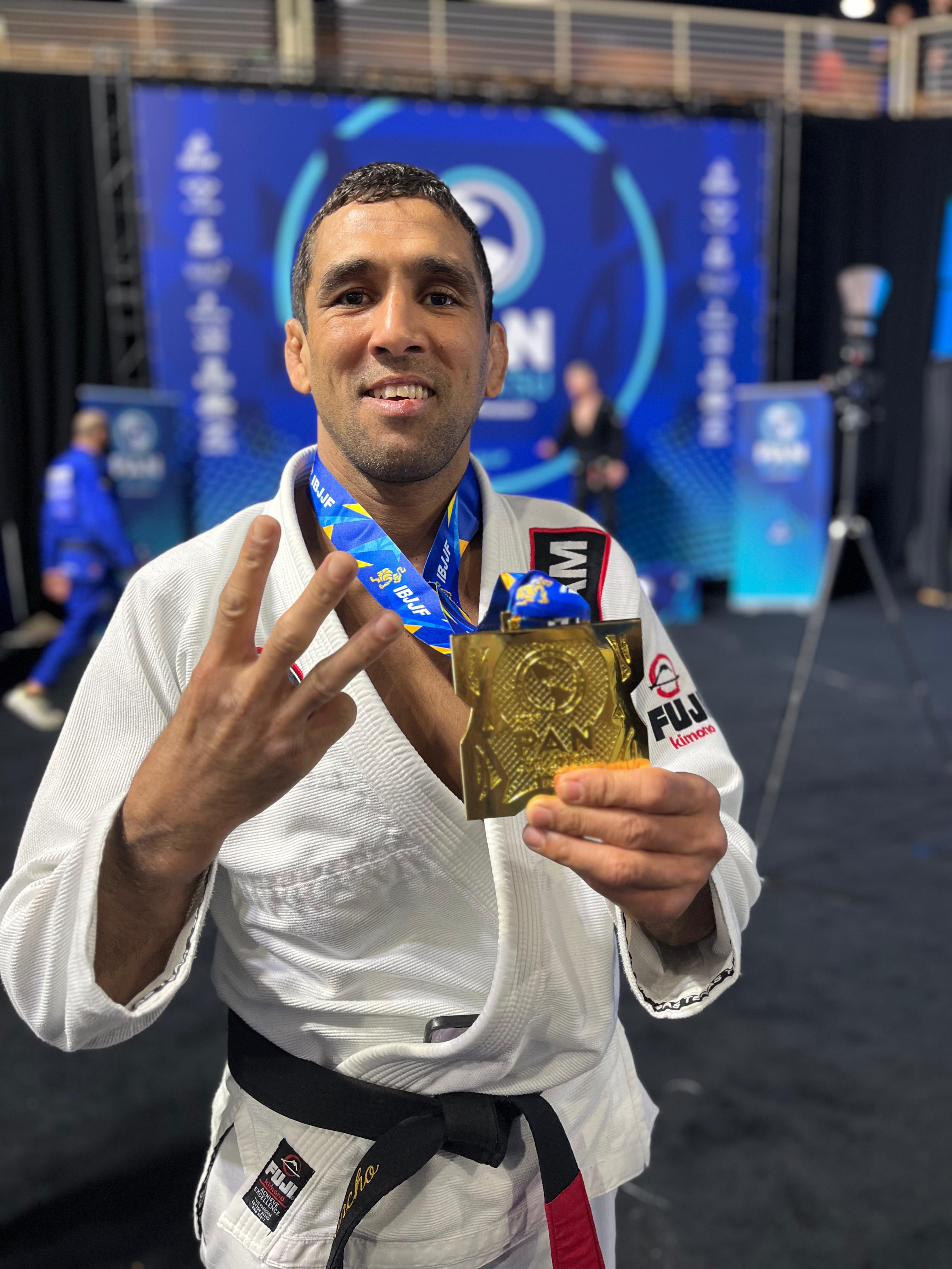 New Jersey’s Daniel Tavares Wins Third Pan-American IBJJF Title, Dominates Black Belt Lightweight Masters Division