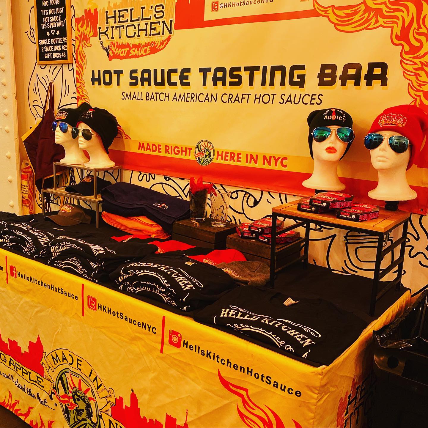 Meet Ron Menin: Hell’s Kitchen Hot Sauce Uses 10×10 Custom Canopy Tent from Splash Tents to Stand Out at NYC Food Events
