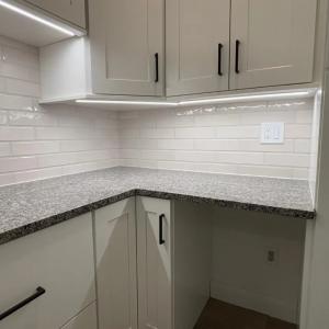 Kitchen tile
