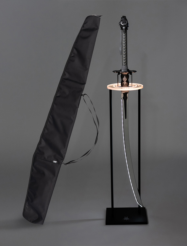 Hibino opens U.S. orders April 10 for NieR:Automata 1/1 scale replica set featuring 2B’s sword ‘Virtuous Contract’