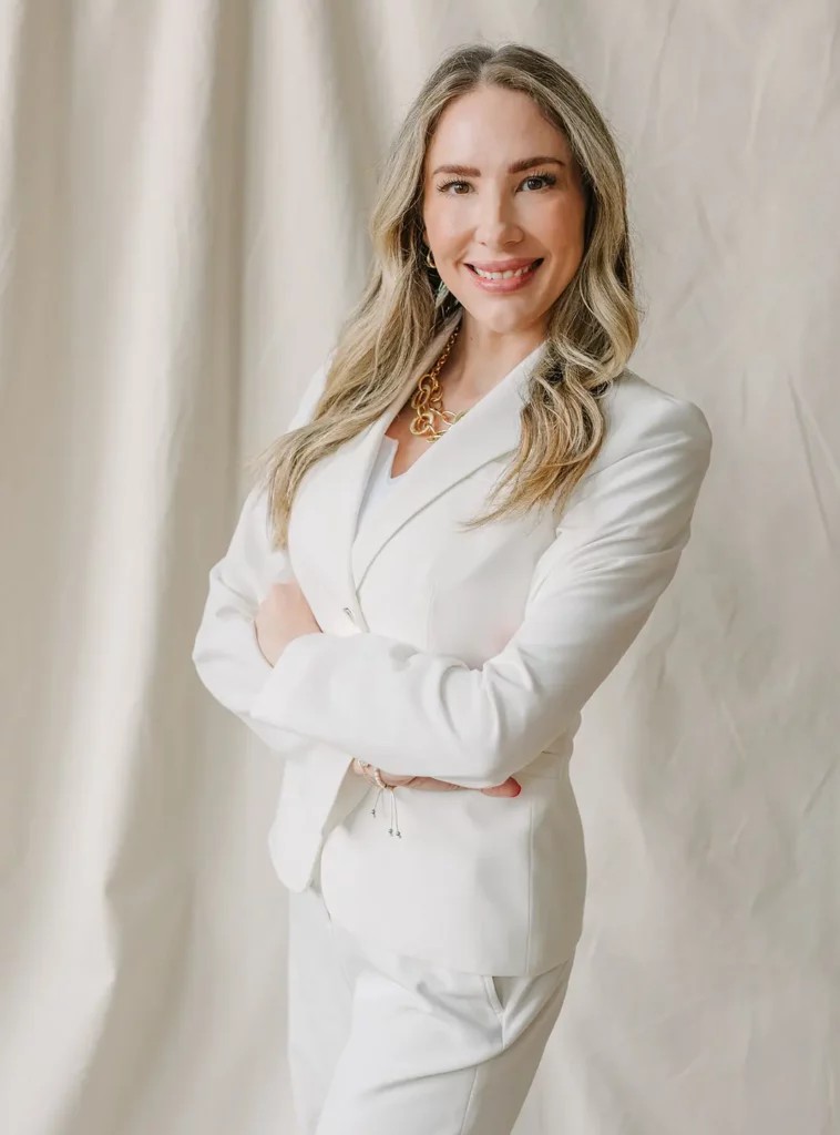 Dr. Stephanie Koos selected as Top Aesthetic Physician of the Year by IAOTP