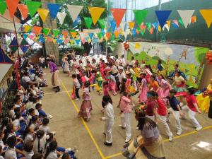 Homes 4 the Homeless Public Charity Benefits Trinity School Fundraiser Project by Carolina Ravassa