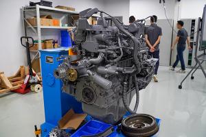 The global excavator engine parts market is experiencing strong growth as infrastructure development, mining expansion, and large-scale construction projects continue to accelerate worldwide