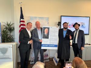 Jeffrey Sanow receiving his Israel Tribune Social Impact Award w Moe Rock-Ashkan Tabibnia -Rabbi Danny