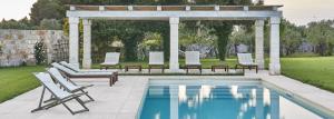 Summit Bianco, 24" x 24" - 2CM Outdoor Porcelain Paver available at AquaBluMosaics.com