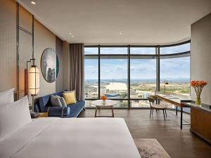 Pullman Hai Phong Grand Hotel Guest Room
