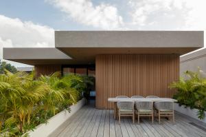 PARADYSE Homes The Bank Rooftop