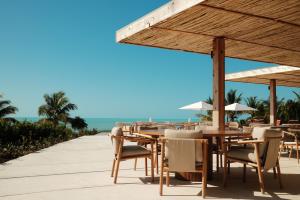 Ámbra Beach Club & Restaurant