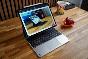 Brydge Max 13.0 iPad All Aluminum iPad keyboard