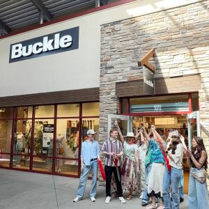 Buckle Ribbon Cutting at Outlets at The Dells Wisconsin Dells