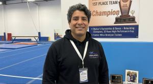 24858378 coach carlos