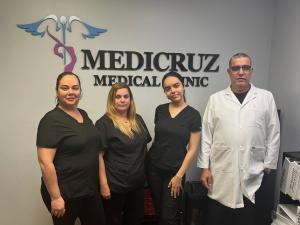 MediCruz Medical Clinic is strengthening access to compassionate, bilingual healthcare for patients looking for a trusted medical clinic in Tampa medicruz medical clinic team