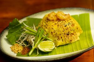 Where Fire Meets Ocean: A Thai Culinary Awakening at Machchafushi Island 15 24860394 pad thai