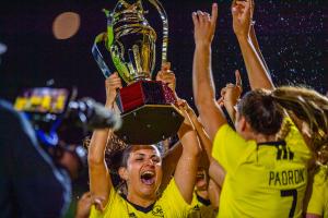 United City FC Women players raise the 2025 Championship Cup