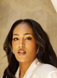 Filmmaker, writer, producer, and actress Alexis Monét Hunt proudly announces her newest film project, Rags 2 Riches — a cinematic parody drama that blends comedy, romance, friendship, chaos, heartbreak, and triumph into a visually rich storytelling experience Alexis Monét Hunt