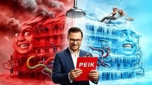 Mann hält ein Dokument in der Hand