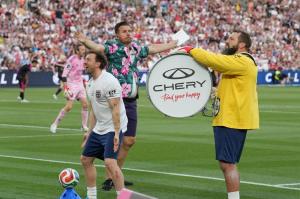 Sam Thompson and Joe Marler - Chery Clap for Every Child.jpg
