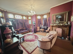 MV Parlor