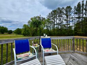 5 BR/3 BA kuća na 4,32 +/- hektara u okrugu Louisa, VA