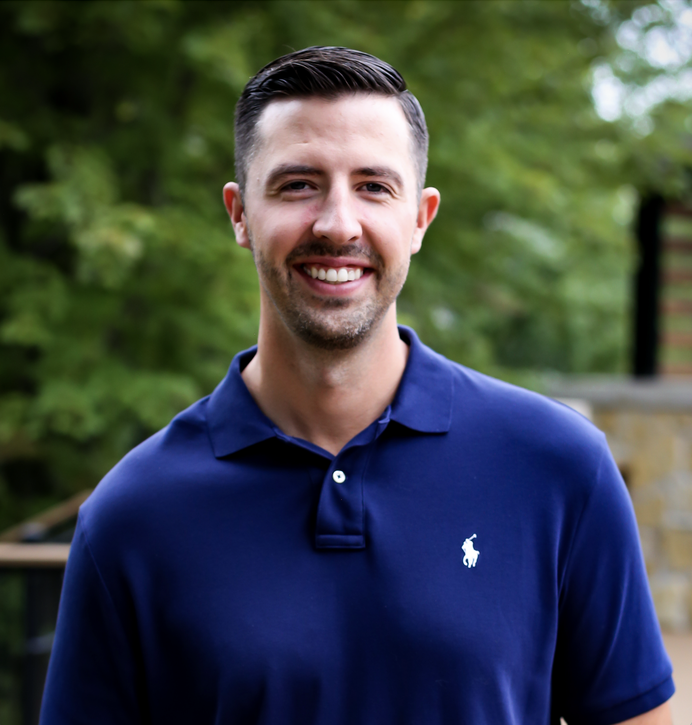 Blaine Dentist Outlines Cosmetic vs. Restorative Dentistry