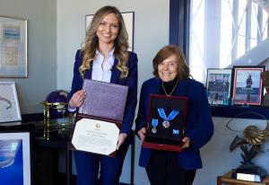Olga Schmidt and Dr. Sylvia Earle following Dr. Earle’s receipt of the ALLATRA “Honor of Humanity” Medal