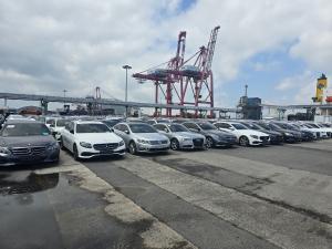 Korean used car in the port