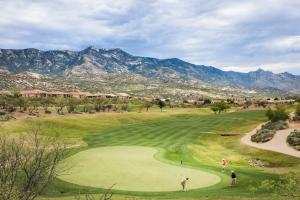 The Brenda O’Brien Team of Long Realty, real estate team in Oro Valley, AZ, is highlighting its deep expertise in Tucson’s most sought-after golf course communities, offering buyers and sellers a distinct advantage in navigating this specialized segment of the luxury market