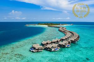A reef that begins where your villa ends. Snorkel straight into one of the Maldives’ most celebrated house reefs, alive with turtles, rays and vibrant coral gardens.