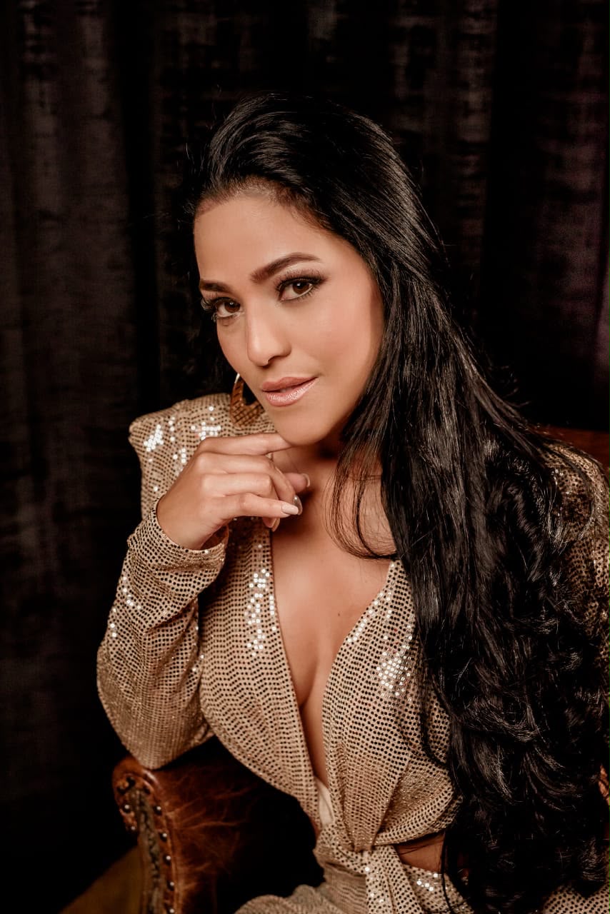 KATE ROZO: A VOICE THAT CONTINUES TO GROW AND DELIVER NEW EXPERIENCES FOR LATINO AUDIENCES IN THE UNITED STATES