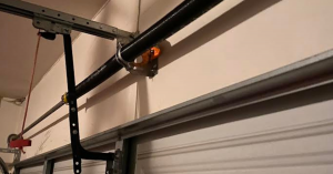 Pasadena garage door cable repair service for damaged or snapped garage door cables