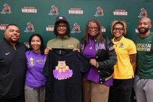 Carlos Smith Miles College eGaming Signing Announcement3