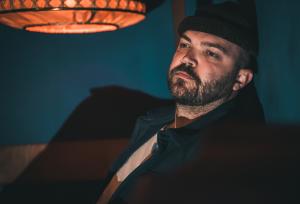 Virginia singer-songwriter Tyler Sjöström
