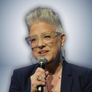 Headshot of author Kirsten Bombdiggity, speaker and Dopamine Coach for Women Over 40.