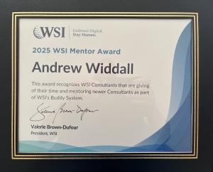 Andrew Widdall Receives the WSI Buddy System Award Hhelping Digital Markter to Grow