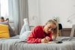 Dorm Room and Apartment Shopping: How to Pick Upholstered Furniture & Bedding