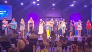 Jana-Alayra-Family-Participation-Concert
