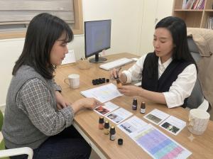Haemalgeum Psychological Counseling Center, a network of 12 counseling centers across South Korea, announced the introduction of Enlighting, a relationship-centered counseling framework developed from years of clinical practice Haemalgeum Psychological Counseling Center