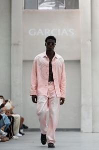 So here's the thing - GARCIAS has been on everyone's radar for a while now, but this season? Nicolas Martin Garcia finally made his official Milan Fashion Week debut