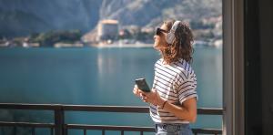 The TEFL Org are delighted to announce the launch of their brand new 120-Hour Premier Online TEFL Course: Audio Edition 120-hour Premier Online TEFL Course: Audio Edition