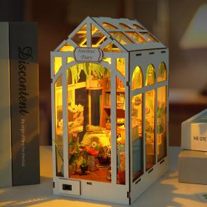 Choosing the right wooden DIY kit manufacturer can help brands bring new products to market faster, maintain consistent product quality, and build stronger customer trust across retail, wholesale, and e-commerce channels