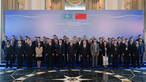 Li Auto Executive and Kazakh PM Tokayev at Shanghai Roundtable Group Photo(Photo courtesy of the organizer)